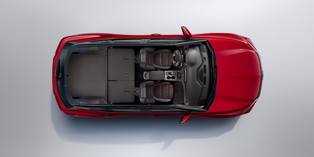 Segunda fila de asientos abatidos para Chevrolet Blazer 2023, camioneta mediana